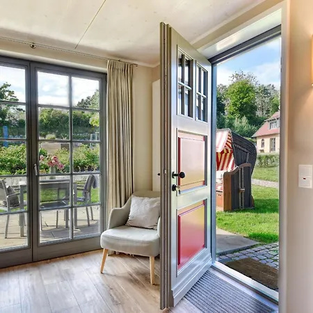 بيت للعطل Boddenblick 15 Klein Stresow Ruegen By Ruyastay بوتبوس